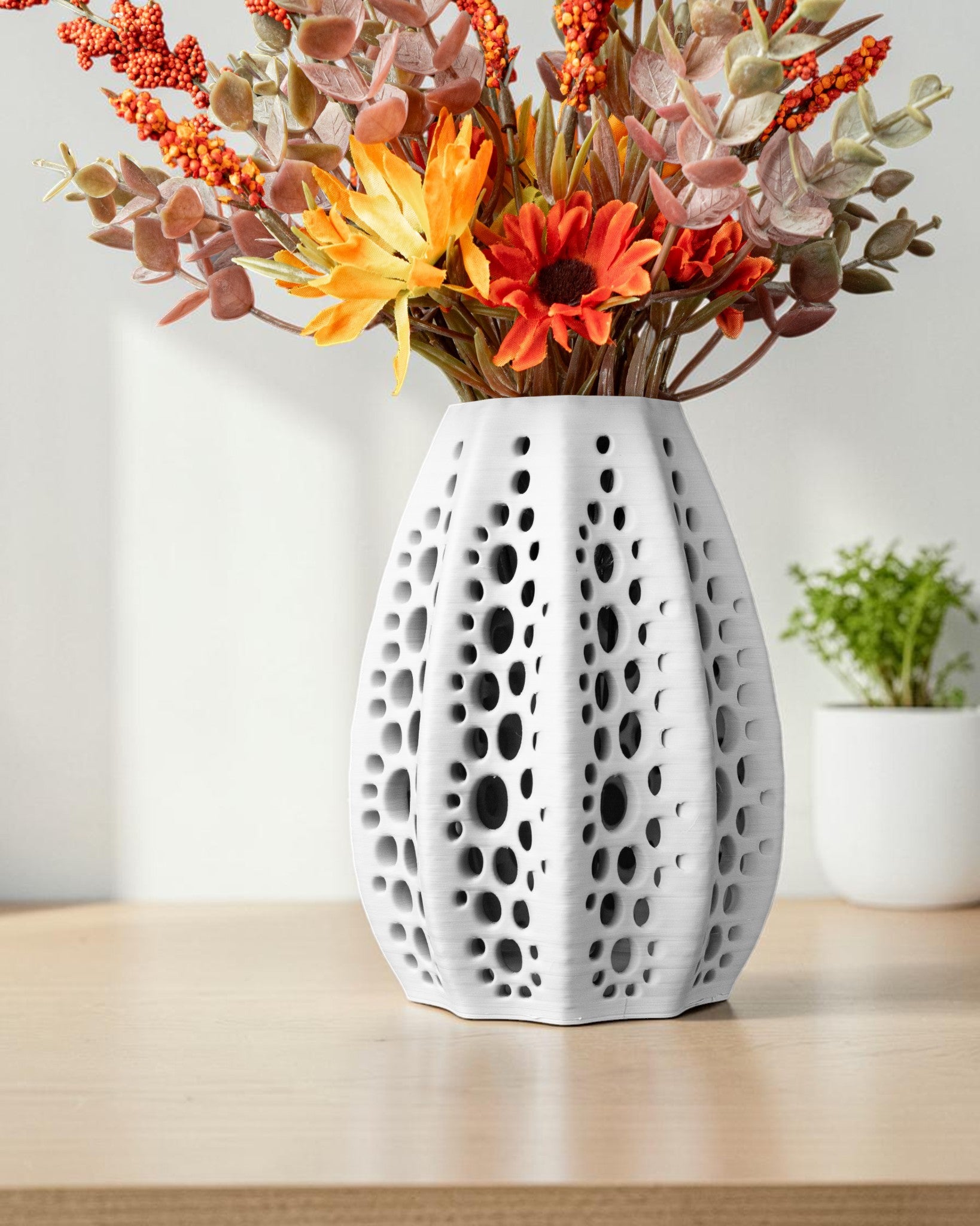 SEASHELL VASE
