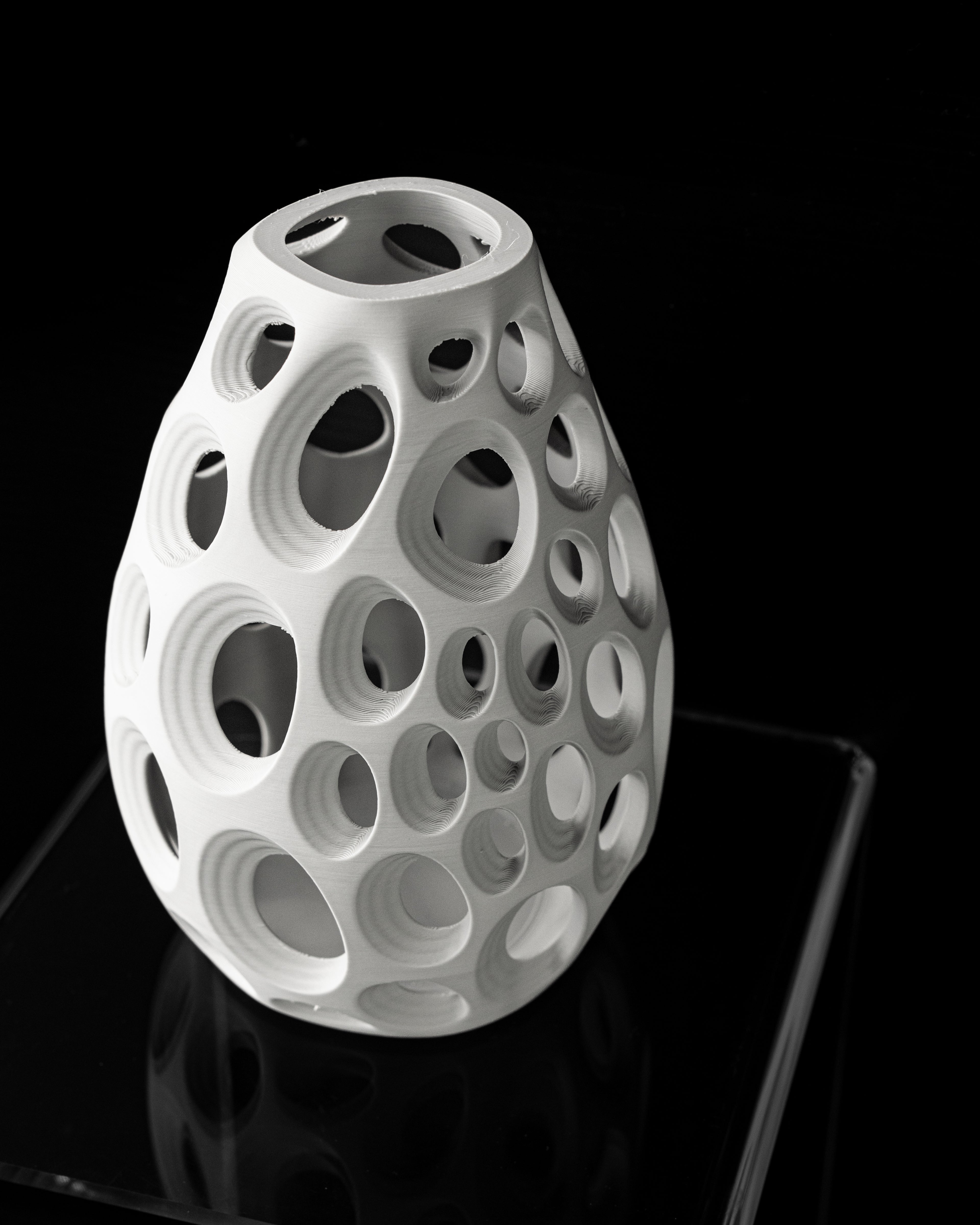 Ringo Vase