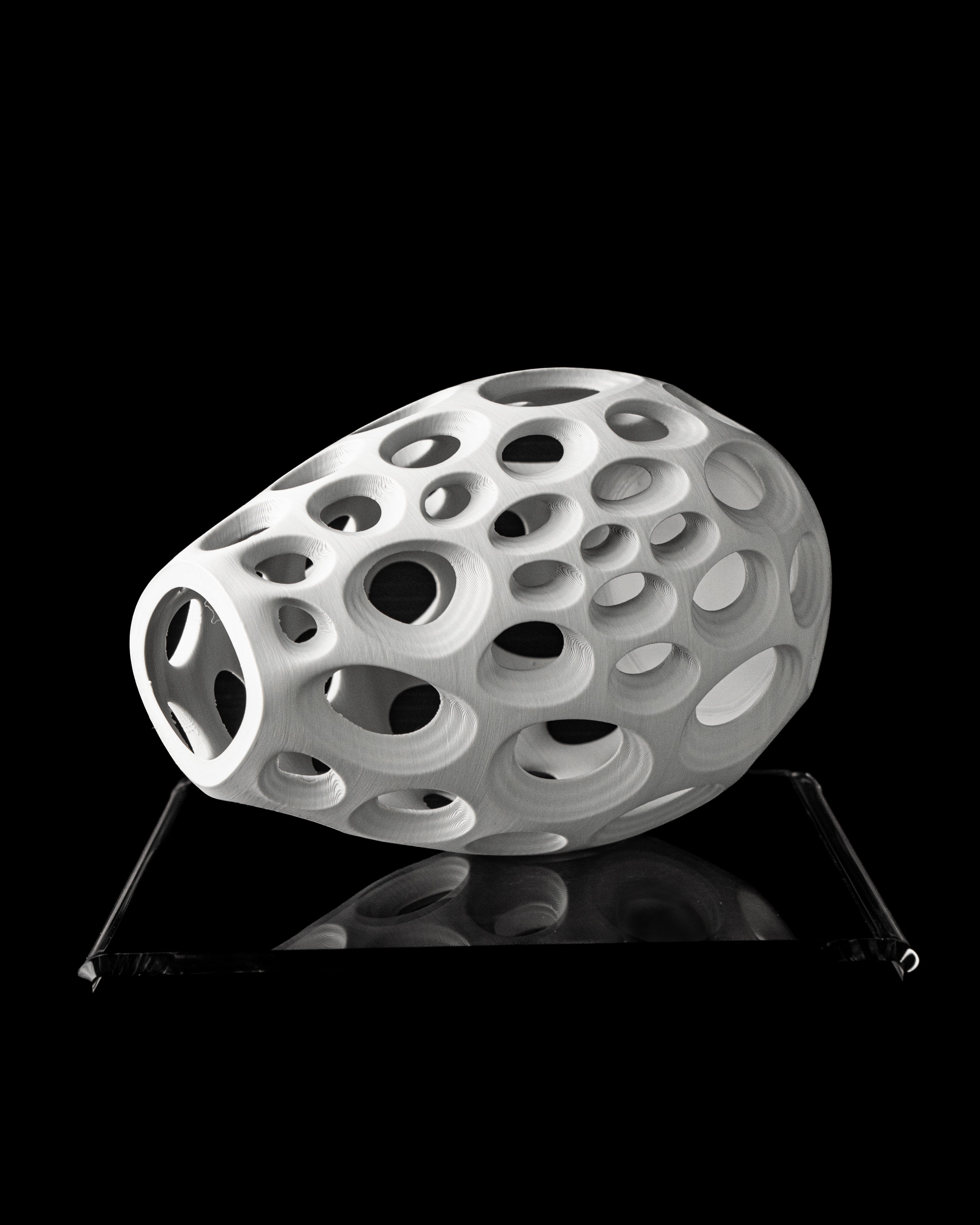 Ringo Vase